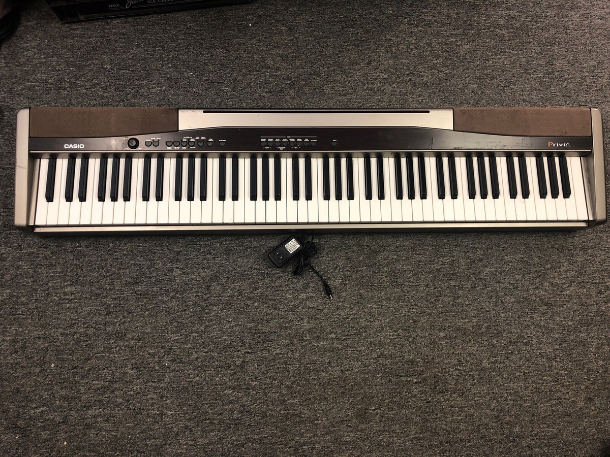 Piano Casio PX-100